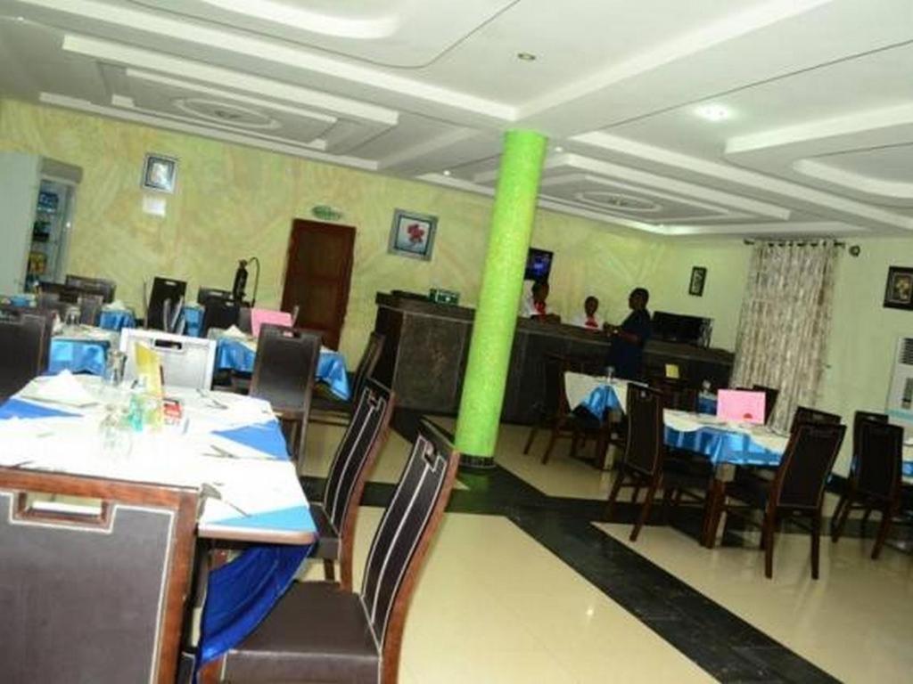 Newton Hotels Limited Owerri Luaran gambar